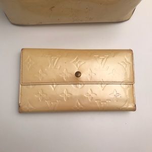 Louis Vuitton Vernis Trifold wallet